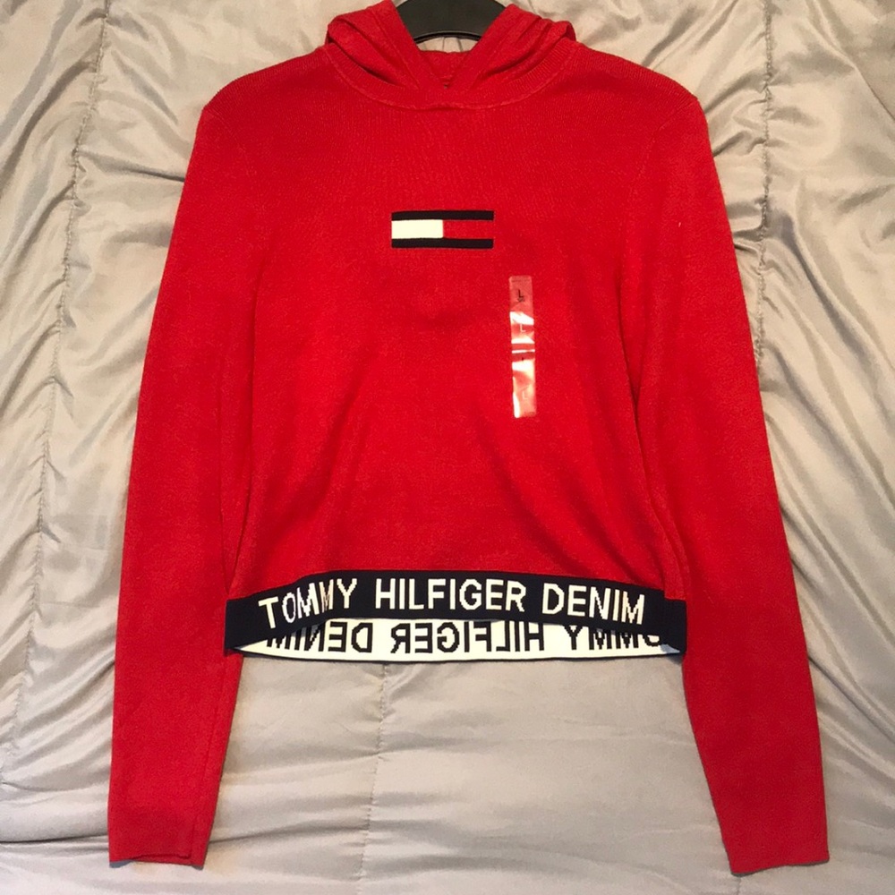 BRAND NEW Tommy Hilfiger sweater with hood